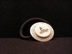 Fossil Ivory Scrimhaw Hair Tie